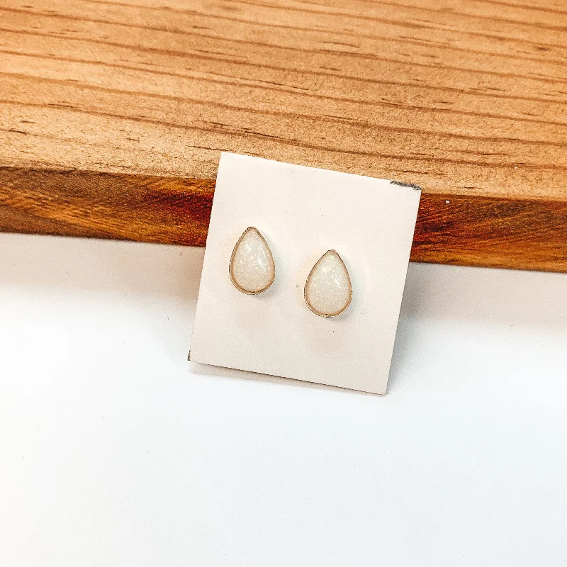 Queen Earrings-Navajo | Navajo Handmade Sterling Silver Teardrop Stud Earrings in Opal