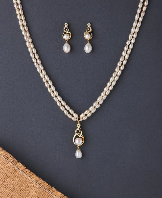 Thick weave necklaces-Lock Necklaces-Elegant Real Pearl Necklace Set