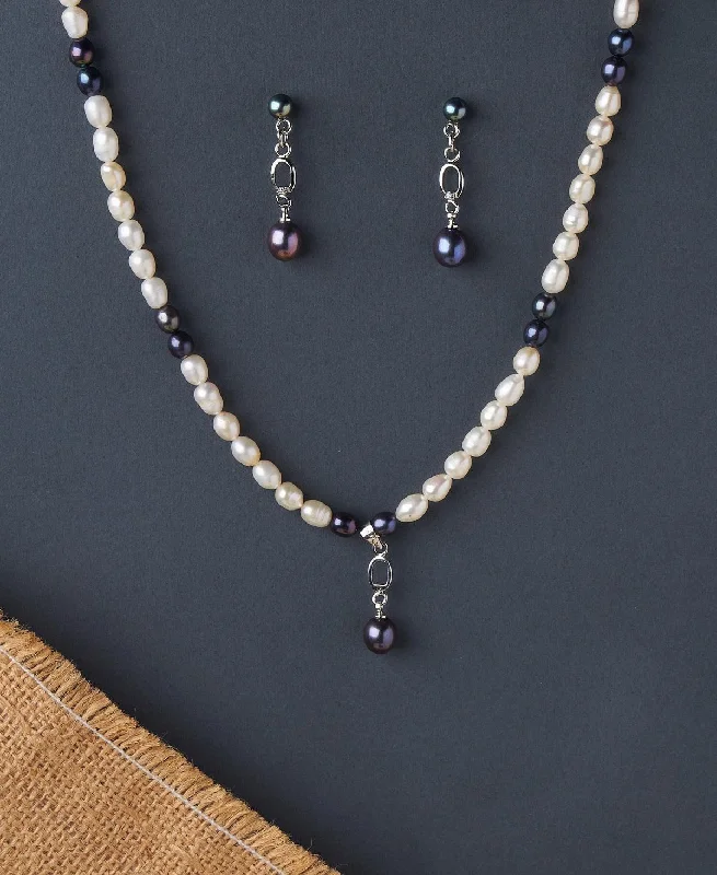 Linked chain necklaces-King Necklaces-Elegant Pearl Necklace Set