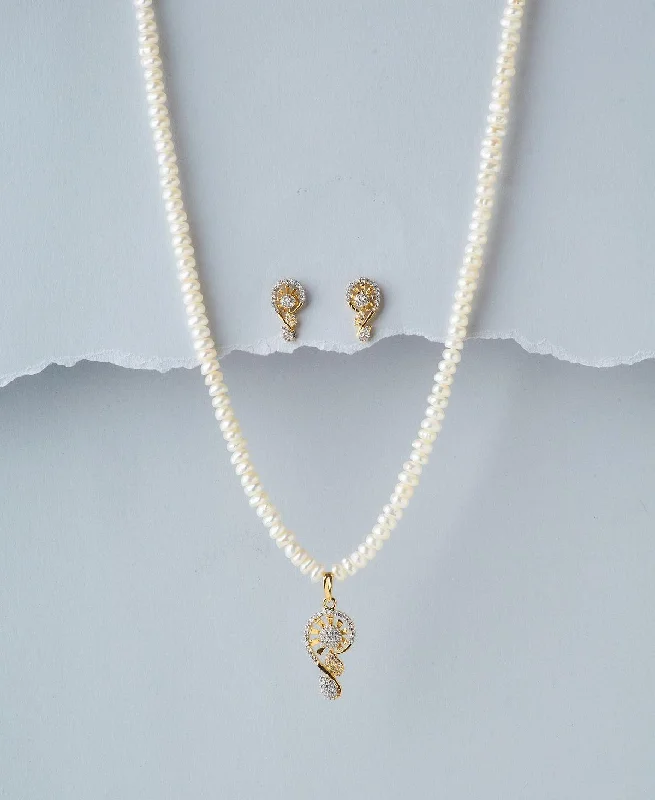 Drifting gem necklaces-Star Necklaces-Elegant Pearl Necklace Set