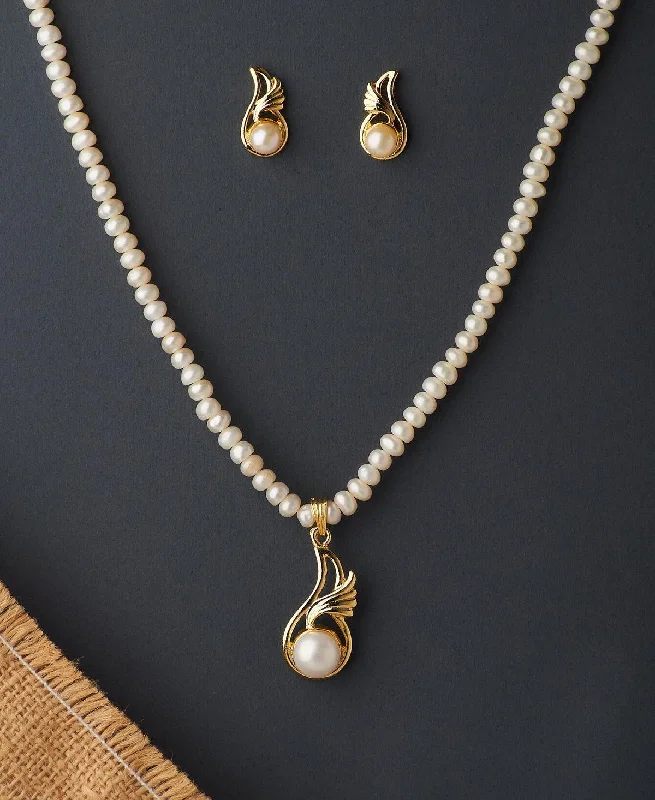 Tiny gem necklaces-Gold Necklaces-Classy Real Pearl Necklace Set