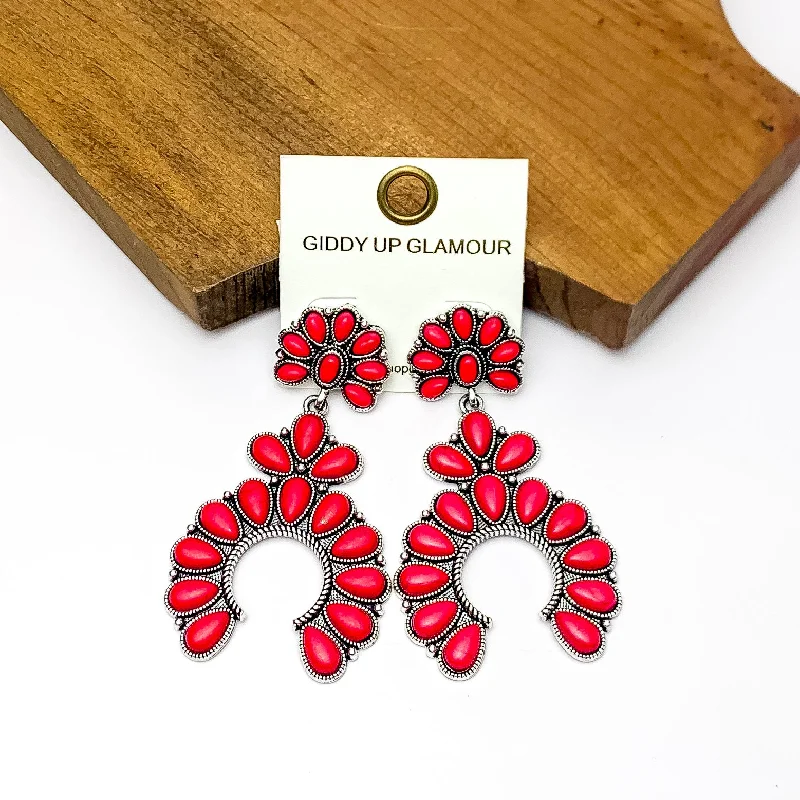 Luxury Earrings-Western Naja Earrings in Silver Tone with Red Stones